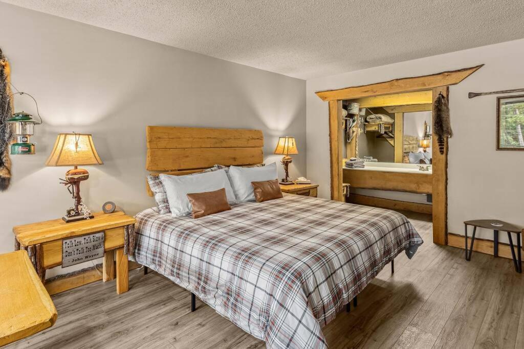 Stonegate Lodge Fire Pit 50In Tv Salt Water Pool Fast Wi-Fi Room #301 Юрека Спрингс Екстериор снимка